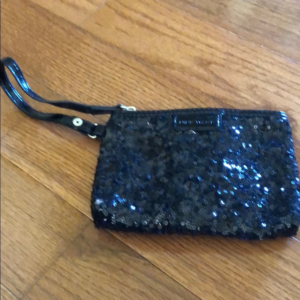 Nine West wristlet